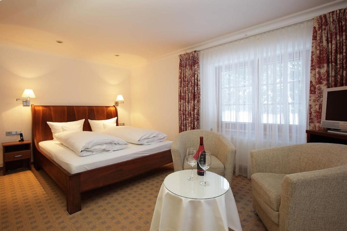 Schwarzwald Lodge Inselklause Schönwalde Kültér fotó